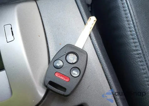 2011 Honda Accord 2.4 Ex-L from USA, damaged, VIN 1HGCP2F87BA068098